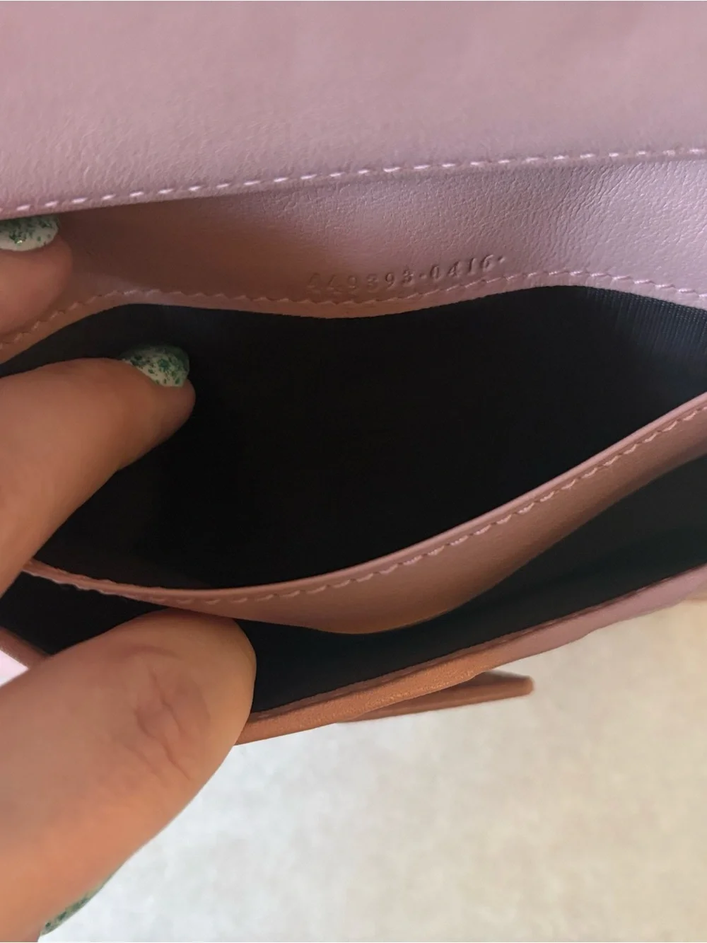 Gucci Blush Pink Embossed GG Leather Wallet - Picture 9 of 10